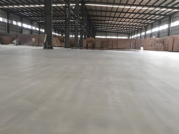 仓储货架对地面承载有什么要求，地坪打多厚的混凝土合适